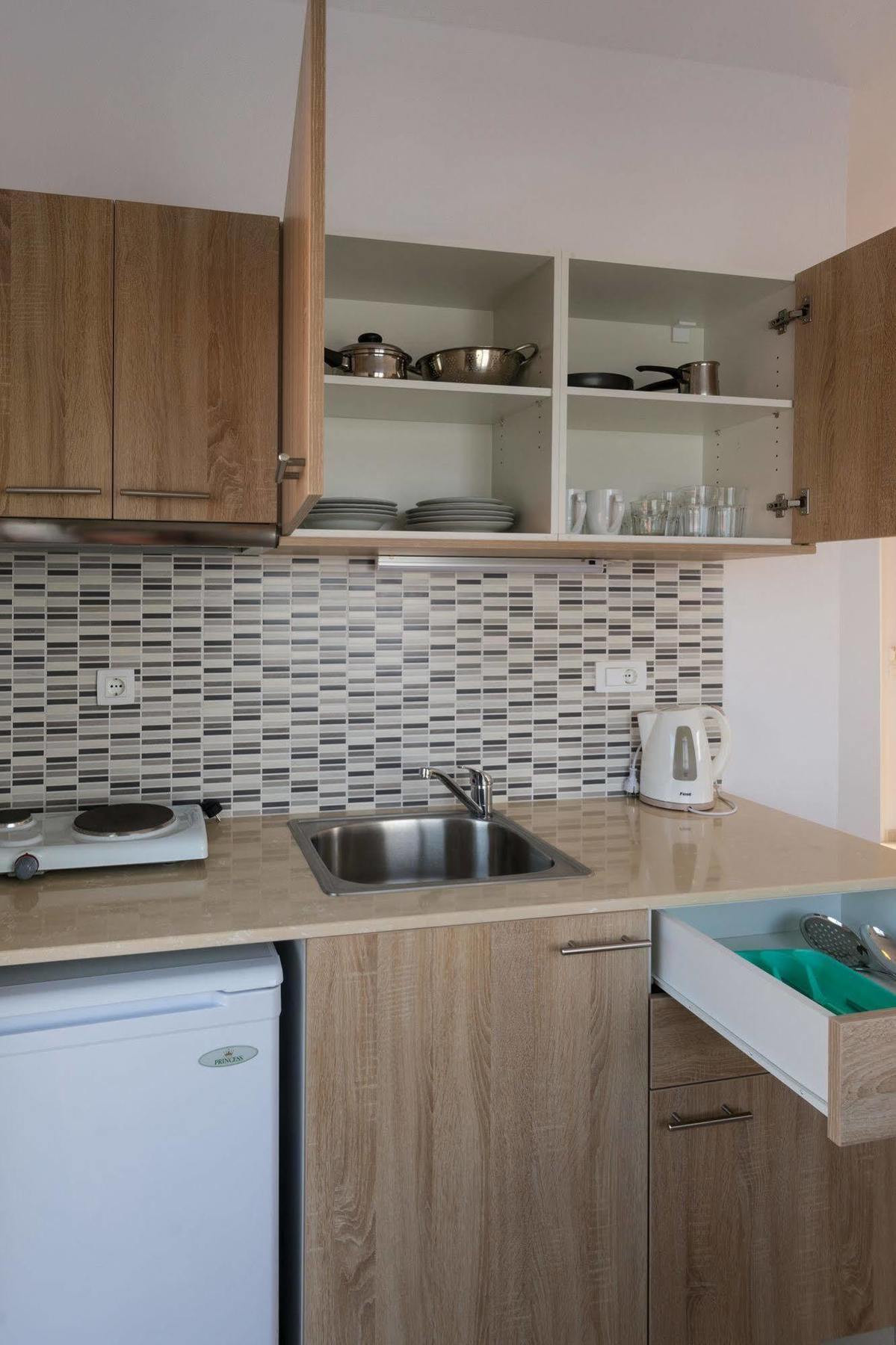 Socrates Apartmens & Restaurant Milatos Eksteriør billede